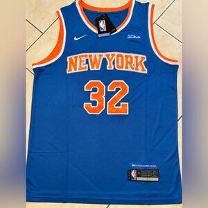New York Knicks Karl Anthony Towns Jr. ( KAT - BIG BODEGA ) Jersey # 32 , Unisex